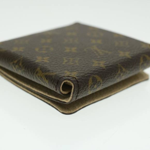 LOUIS VUITTON Case Key Wallet - Picture 3 of 16